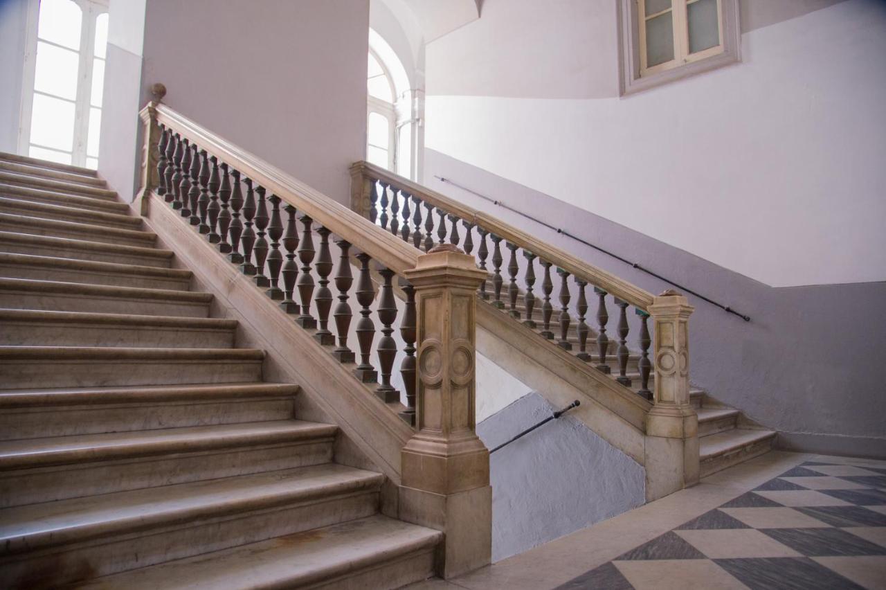 ナポリPalazzo Del Golfoアパートメント エクステリア 写真
